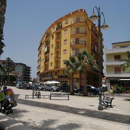 Appartamento Sapore Di Mare Pozzallo Exterior foto